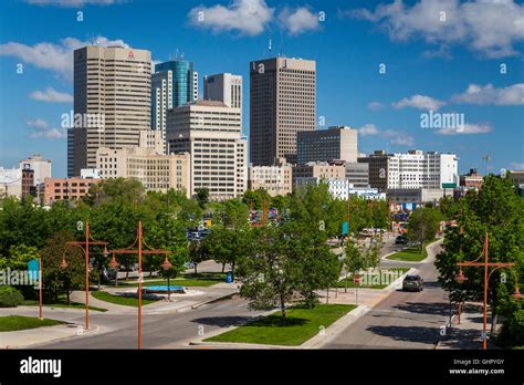 cities in manitoba canada